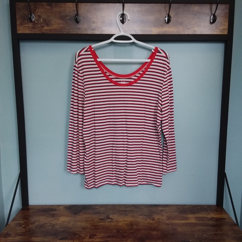 GAP Featherweight Striped Long Sleeve Tee
